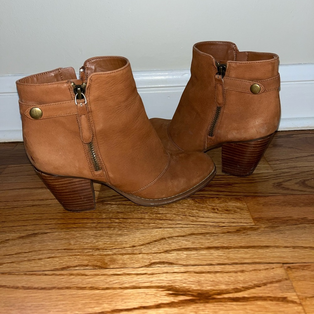 Gianni Bini Booties